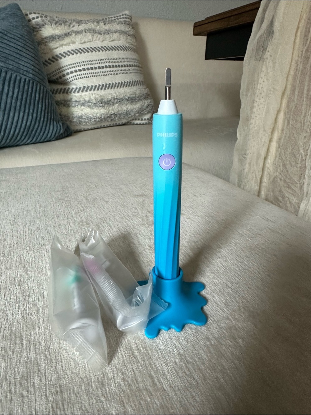 Kids Philips Blue Battery Powered Tooth Brush